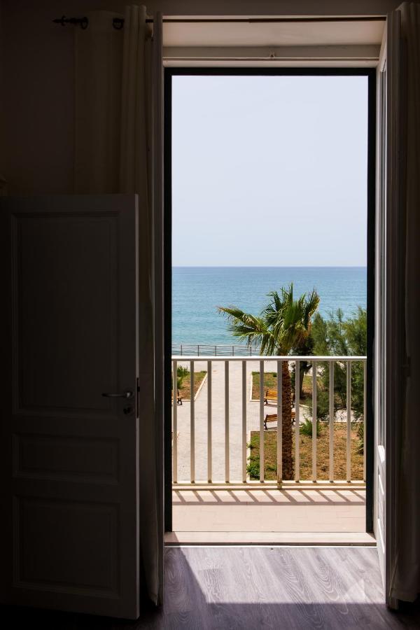 Sea Beach פוצאלו מראה חיצוני תמונה
